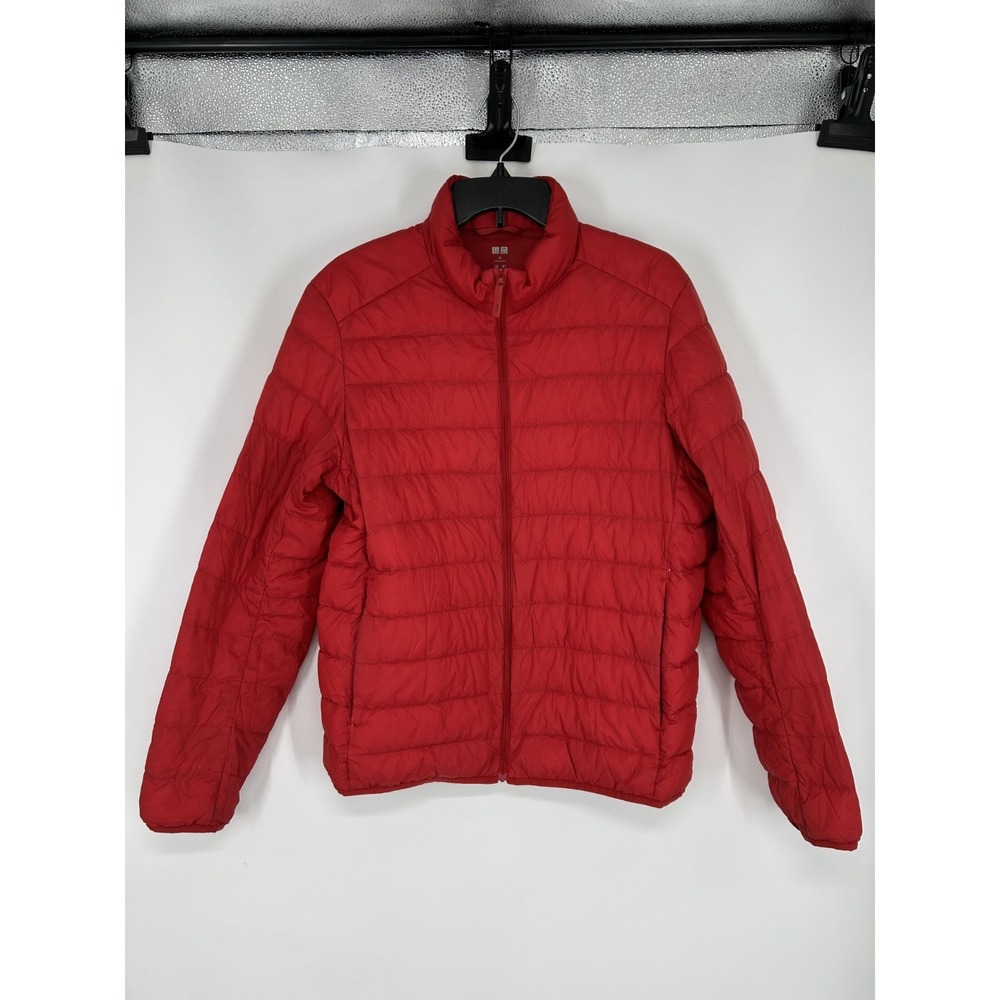 Uniqlo Ultra Light Down Puffer Jacket Men's Medium Red Water Repellent Full Zip